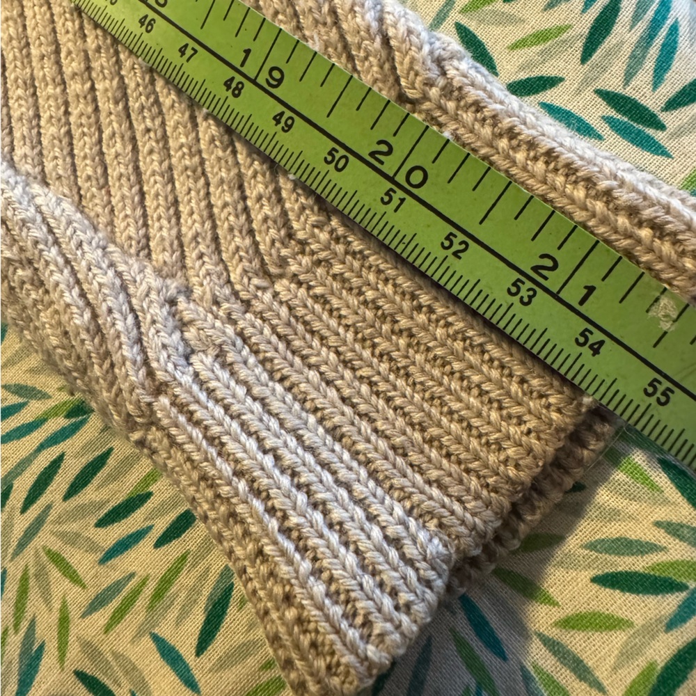 Aritzia 100% Merino Wool Wilfred Free "Isabelli" Sweater XS - Picture 12 of 13